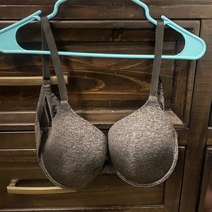 Victoria Secret T Shirt Bra